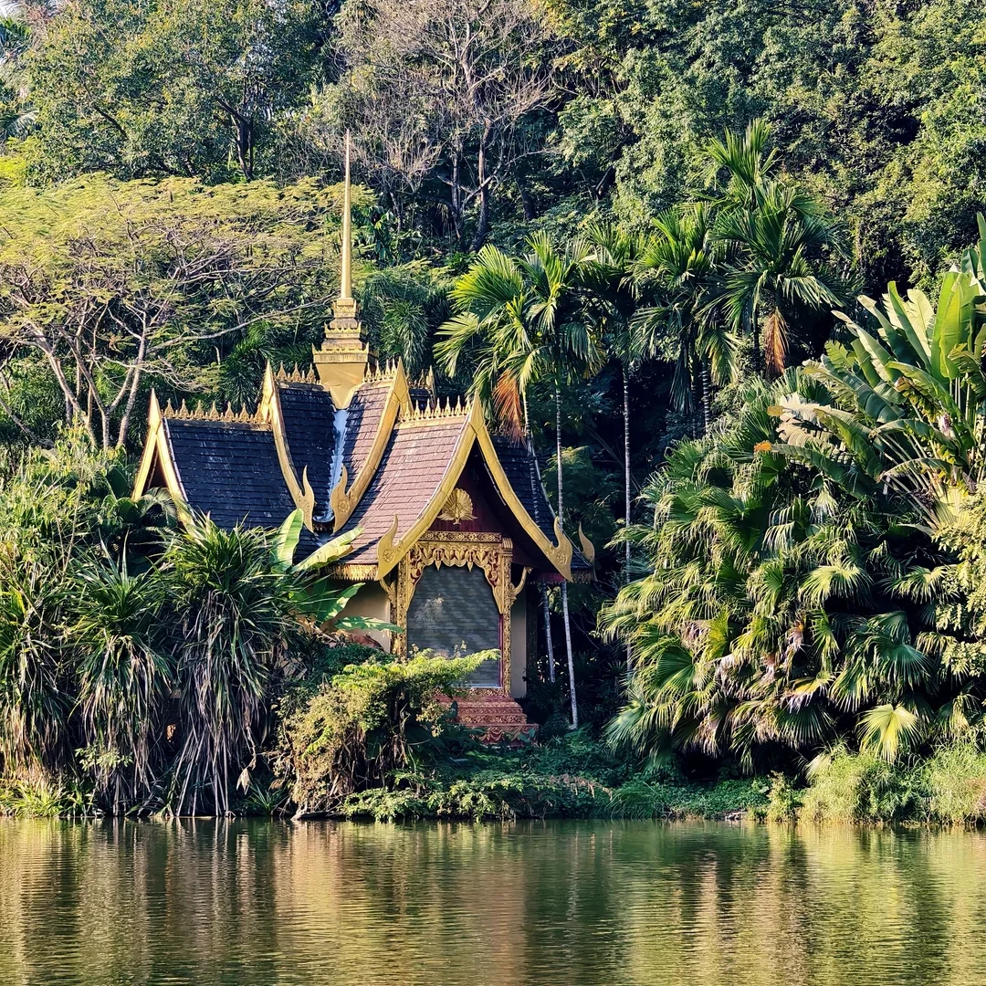 manting park xishuangbanna tropical garden temple 西雙版納曼聽公園熱帶園林與傣族建築景觀